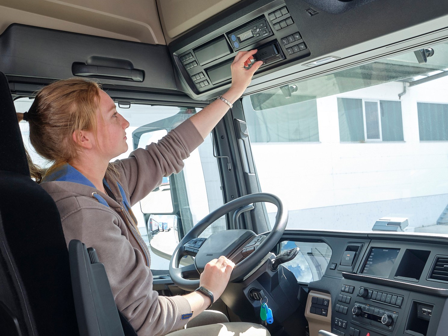 VDO Link connects tachographs to cloud-based services